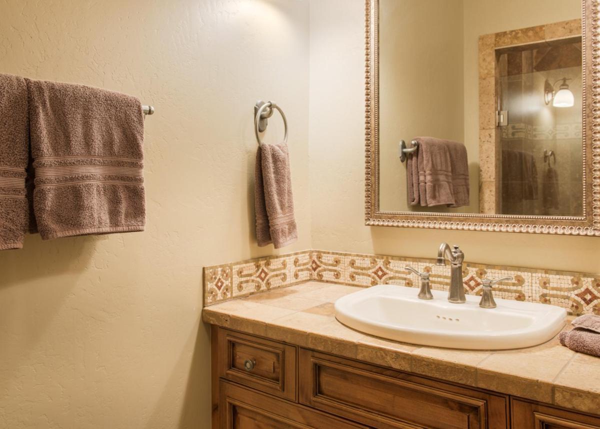 Doc'S Holiday Suite Big Sky Exterior foto